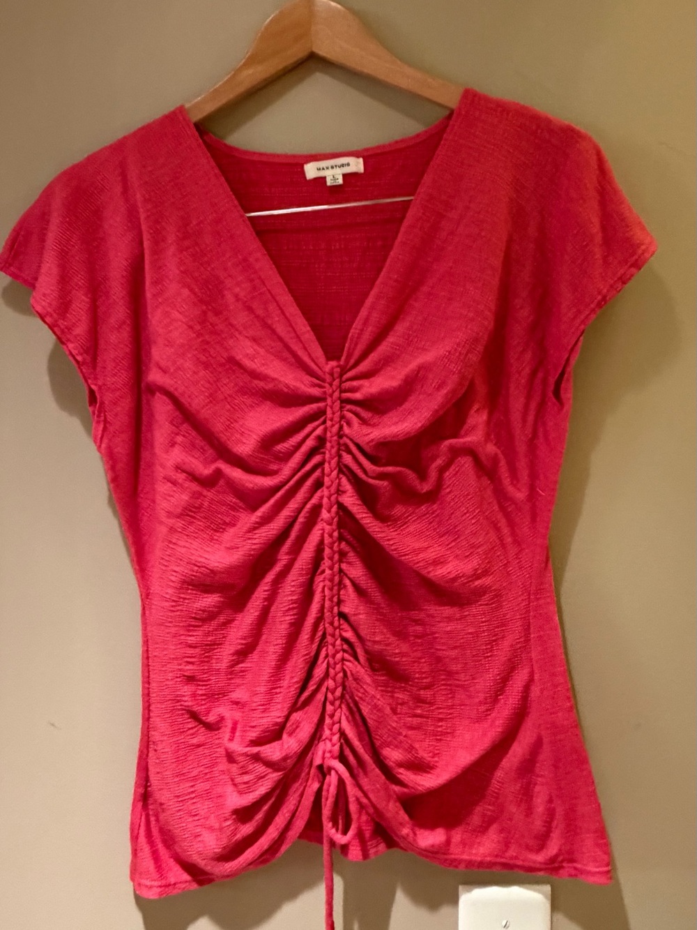Max Studio Reddish Pink Ruched V-Neck Top Large